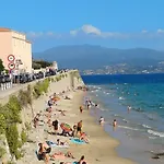 Centre Historique أجاكسيو