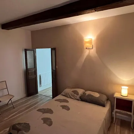 Centre Historique Apartment