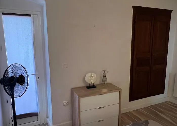 Centre Historique Apartment